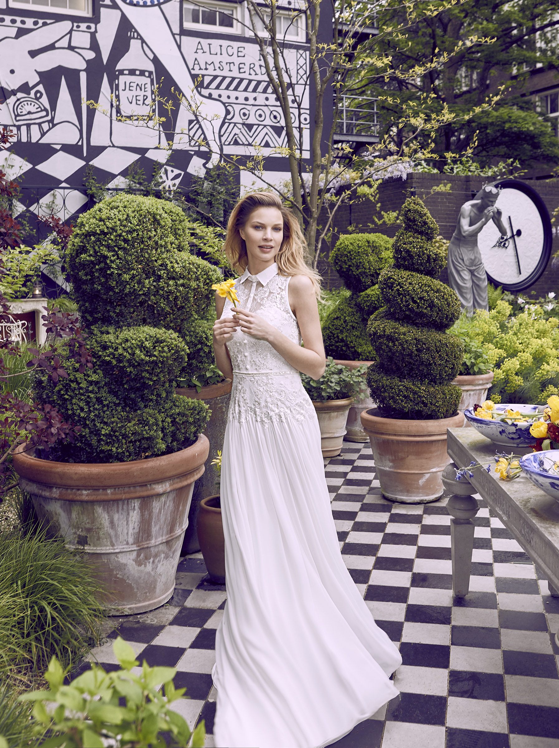 Outlet Modeca Brautkleider