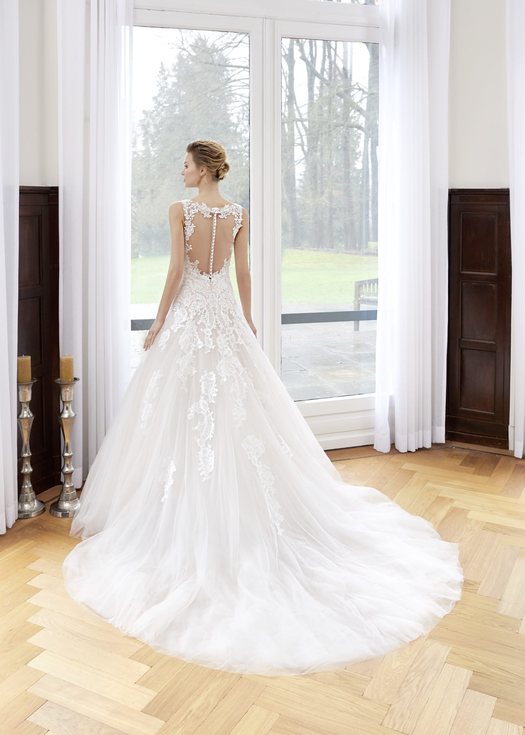 Outlet Modeca Brautkleider