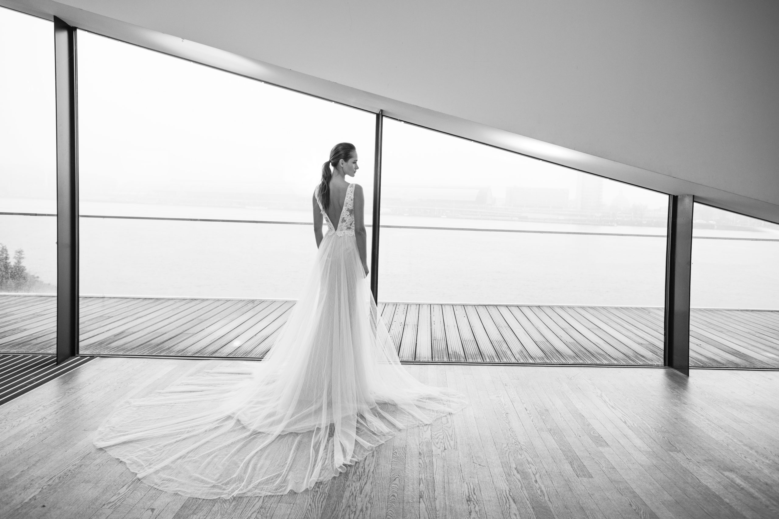 Outlet Modeca Brautkleider