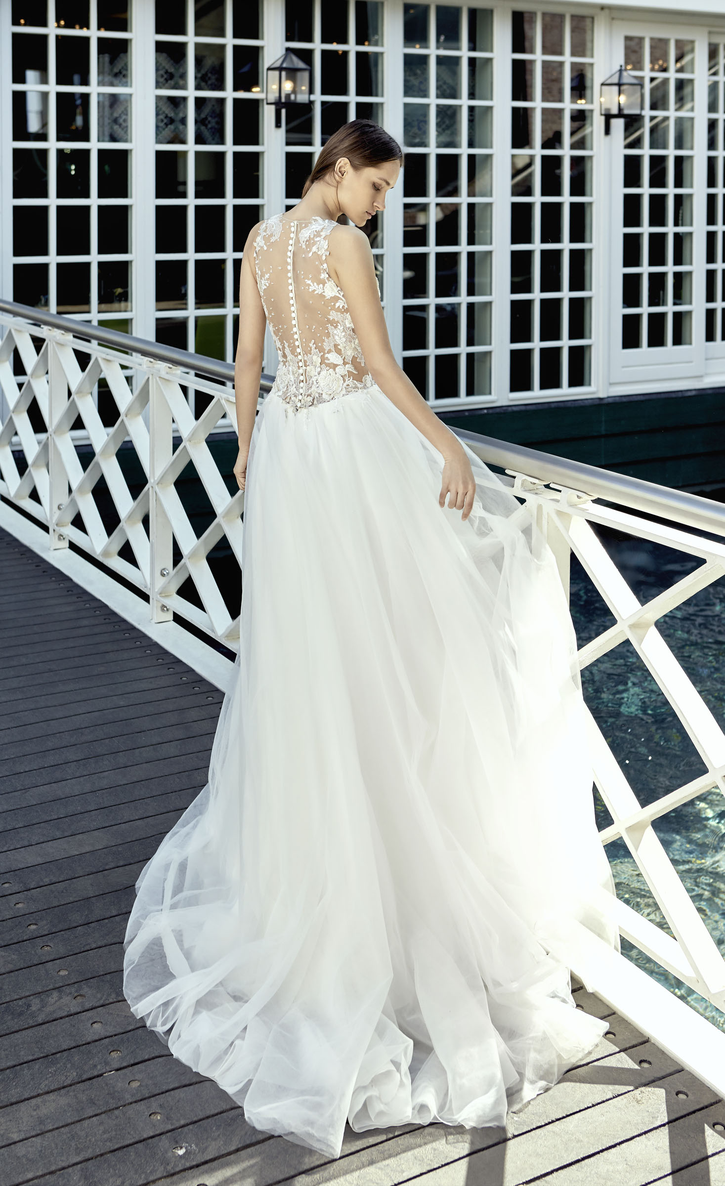 Outlet Modeca Brautkleider